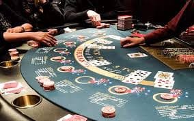 Studio Live Blackjack luxury133 dengan dealer profesional dan kamera multi-sudut
